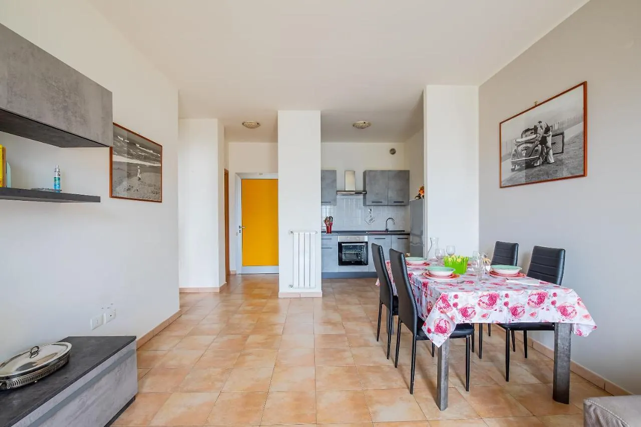 Pretty House Apartment Viareggio Italy